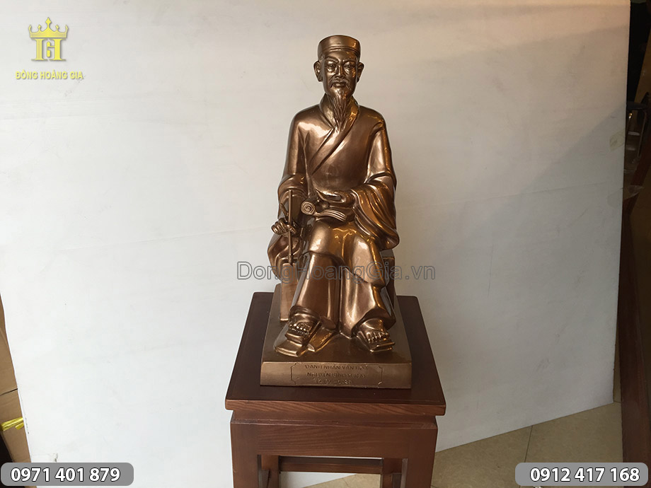 tượng đồng Nguyễn Bỉnh Khiêm